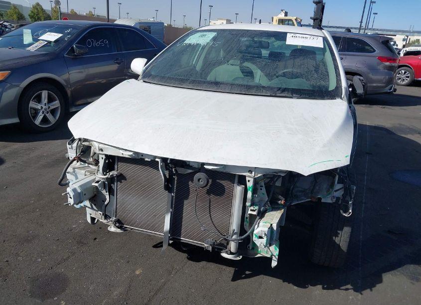 Photo 6 of 2013 Toyota Corolla L (VIN 5YFBU4EE7DP225195)