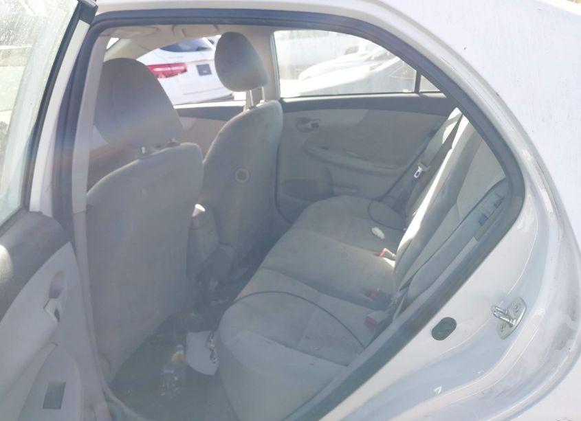 Photo 8 of 2013 Toyota Corolla L (VIN 5YFBU4EE7DP225195)