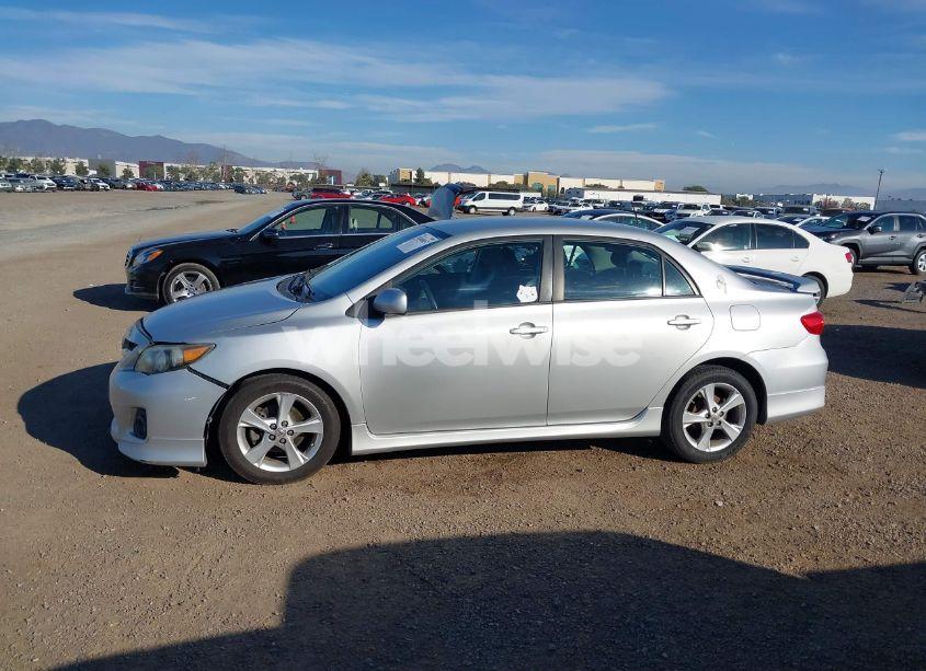 Photo 14 of 2012 Toyota Corolla S (VIN 5YFBU4EE8CP008611)