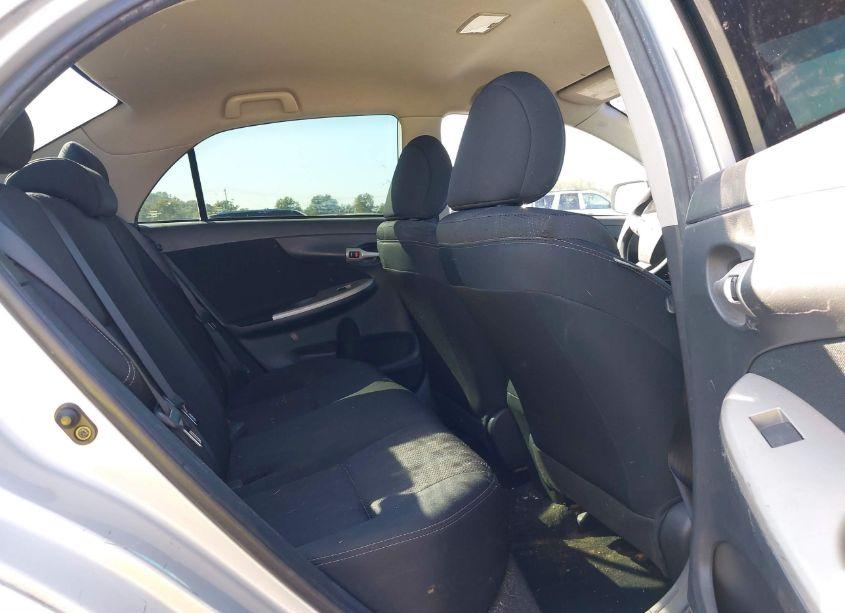 Photo 8 of 2012 Toyota Corolla S (VIN 5YFBU4EE8CP033170)