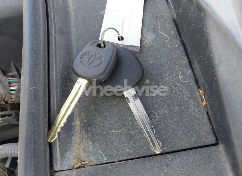 Photo 11 of 2012 Toyota Corolla LE (VIN 5YFBU4EE8CP041320)