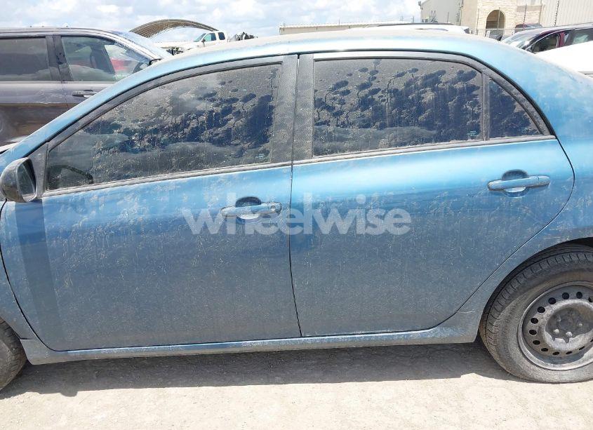 Photo 14 of 2012 Toyota Corolla LE (VIN 5YFBU4EE8CP041320)