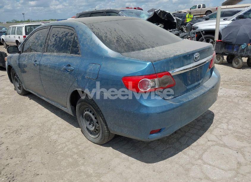 Photo 3 of 2012 Toyota Corolla LE (VIN 5YFBU4EE8CP041320)