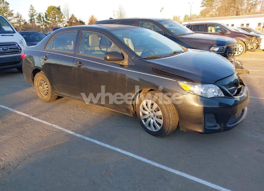 2012 Toyota Corolla LE (VIN 5YFBU4EE8CP043956) main photo