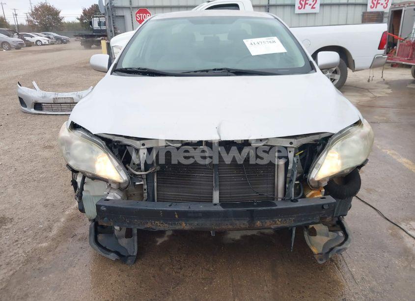 Photo 13 of 2012 Toyota Corolla LE (VIN 5YFBU4EE8CP045495)