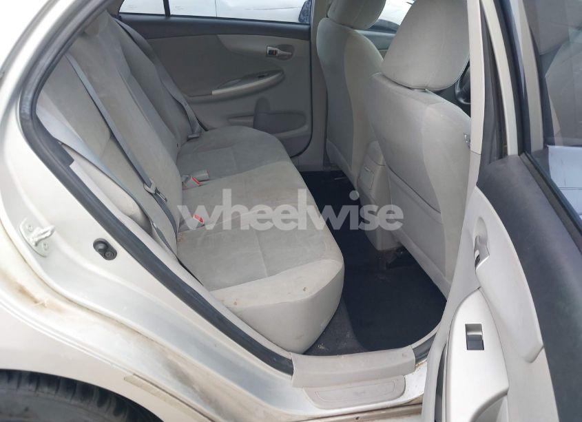 Photo 8 of 2012 Toyota Corolla LE (VIN 5YFBU4EE8CP045495)