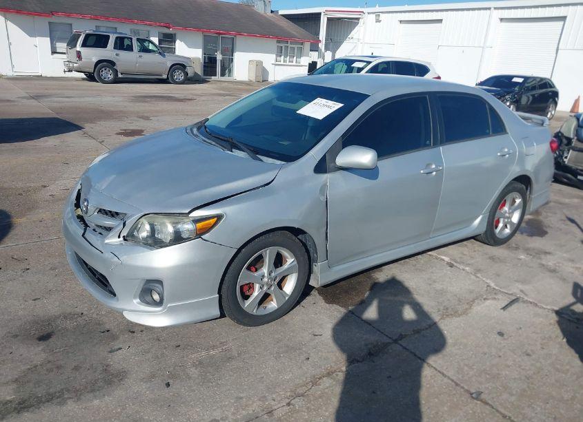 Photo 2 of 2012 Toyota Corolla S (VIN 5YFBU4EE8CP046209)