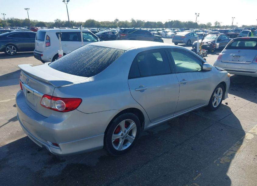 Photo 4 of 2012 Toyota Corolla S (VIN 5YFBU4EE8CP046209)