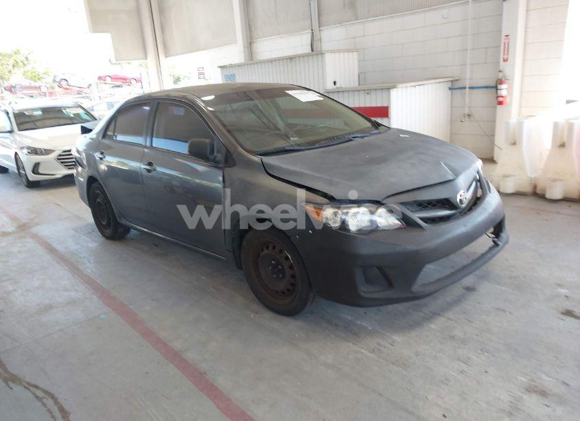 2012 Toyota Corolla LE (VIN 5YFBU4EE8CP053838) main photo