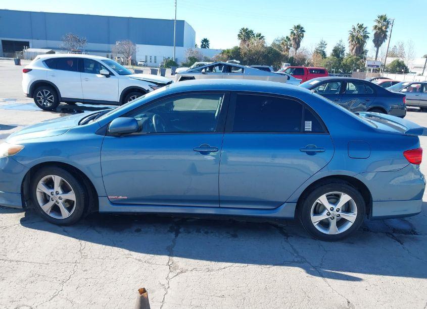 Photo 14 of 2013 Toyota Corolla S (VIN 5YFBU4EE8DP081673)