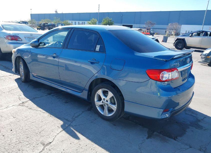 Photo 3 of 2013 Toyota Corolla S (VIN 5YFBU4EE8DP081673)