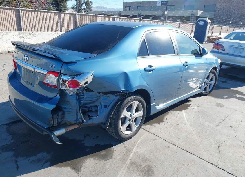 Photo 4 of 2013 Toyota Corolla S (VIN 5YFBU4EE8DP081673)