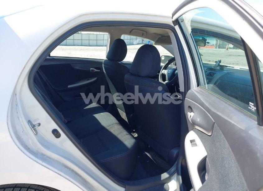 Photo 8 of 2013 Toyota Corolla S (VIN 5YFBU4EE8DP083049)