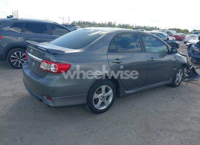 Photo 4 of 2013 Toyota Corolla S (VIN 5YFBU4EE8DP088669)