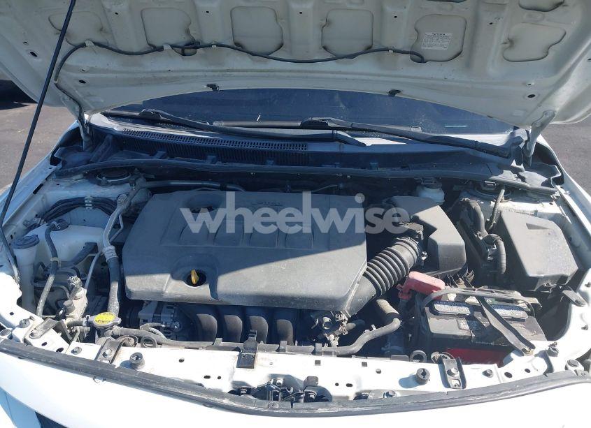 Photo 10 of 2013 Toyota Corolla S (VIN 5YFBU4EE8DP103865)