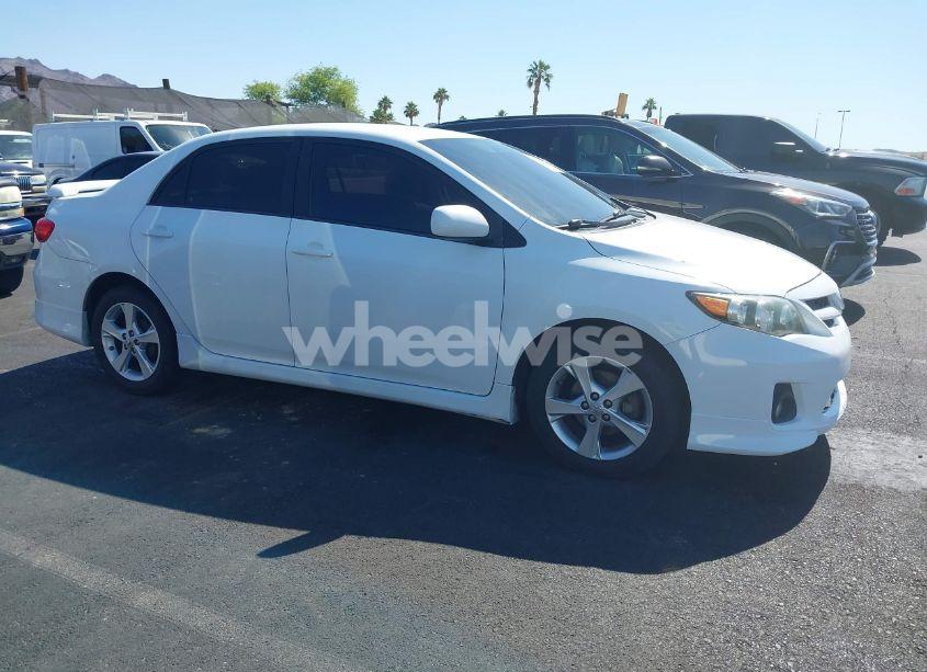 Photo 13 of 2013 Toyota Corolla S (VIN 5YFBU4EE8DP103865)