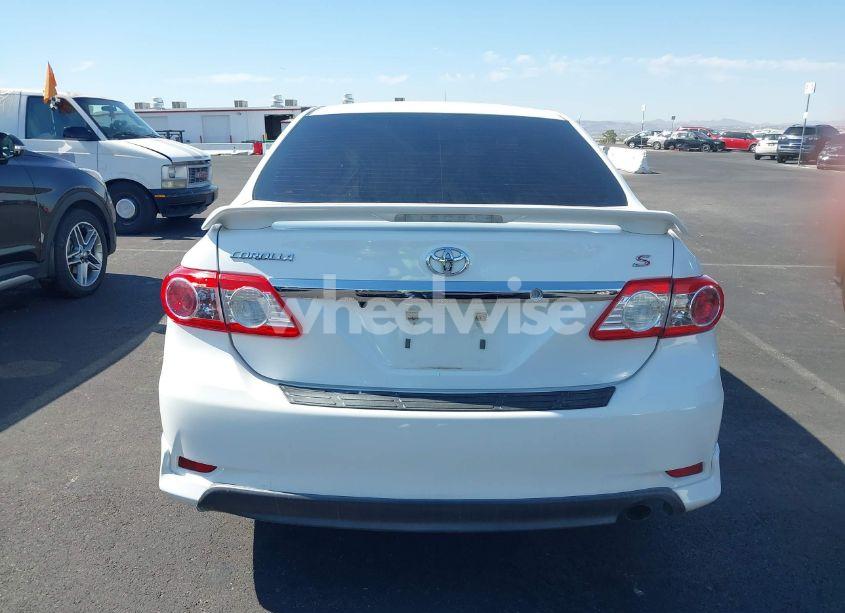 Photo 16 of 2013 Toyota Corolla S (VIN 5YFBU4EE8DP103865)