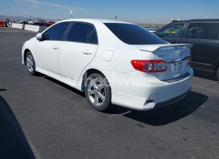 Photo 3 of 2013 Toyota Corolla S (VIN 5YFBU4EE8DP103865)