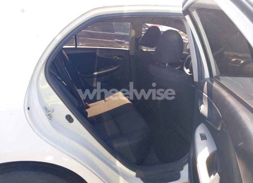 Photo 8 of 2013 Toyota Corolla S (VIN 5YFBU4EE8DP103865)