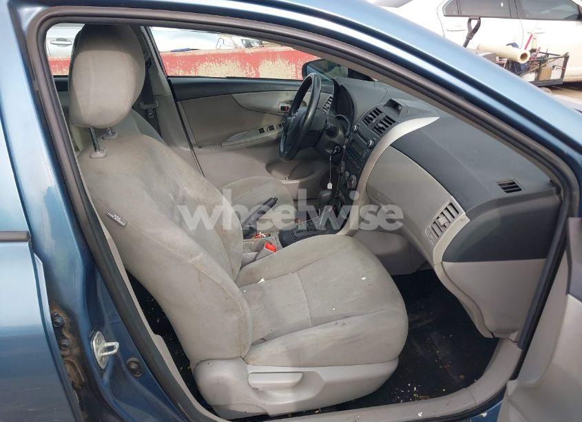 Photo 5 of 2013 Toyota Corolla L (VIN 5YFBU4EE8DP107902)