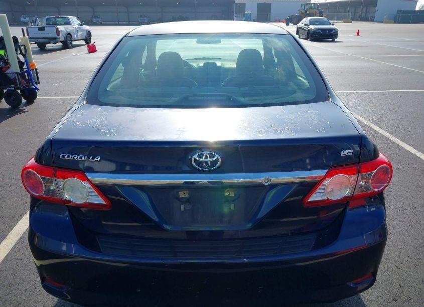 Photo 16 of 2013 Toyota Corolla LE (VIN 5YFBU4EE8DP139460)