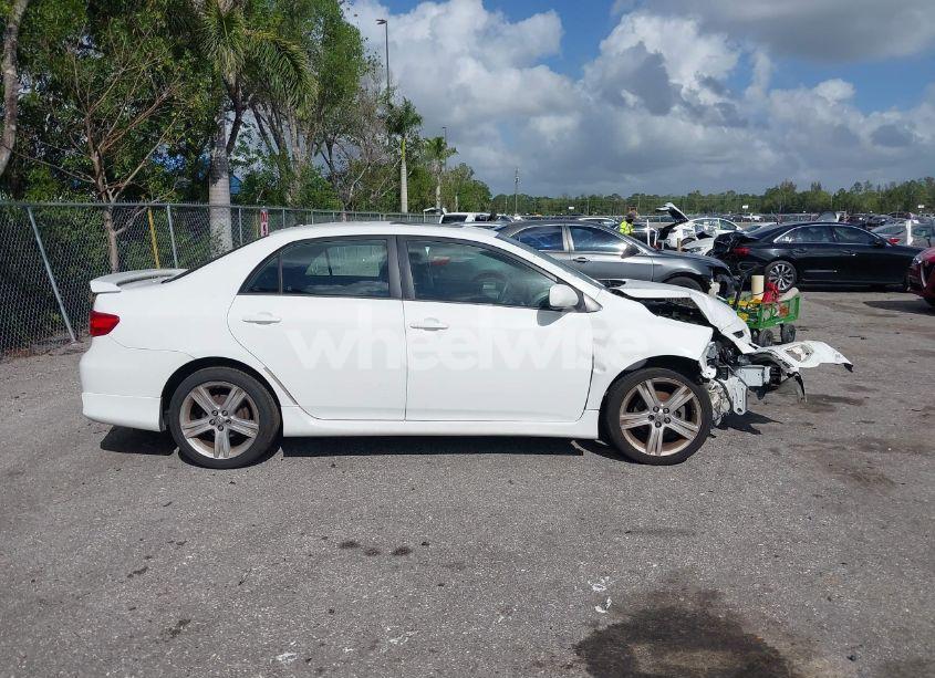 Photo 13 of 2013 Toyota Corolla S (VIN 5YFBU4EE8DP158123)