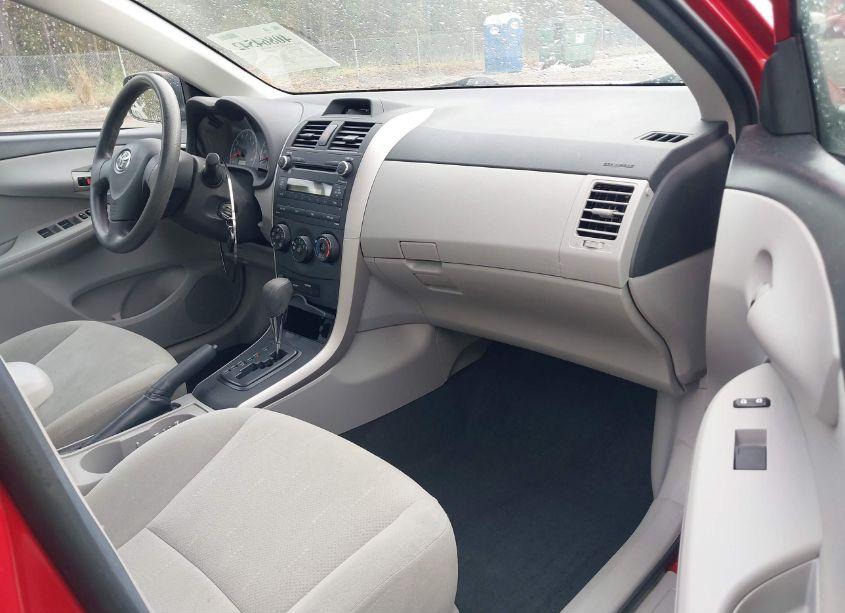 Photo 5 of 2013 Toyota Corolla L (VIN 5YFBU4EE8DP161829)