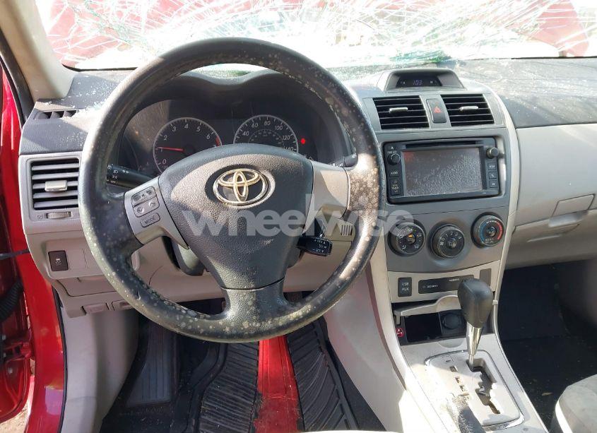 Photo 21 of 2013 Toyota Corolla LE (VIN 5YFBU4EE8DP193910)