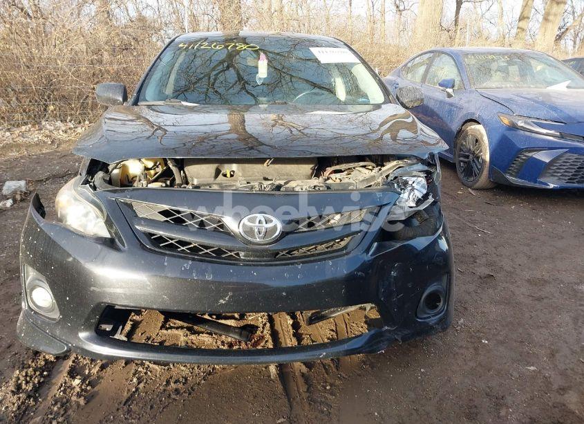 Photo 12 of 2013 Toyota Corolla S (VIN 5YFBU4EE8DP195284)