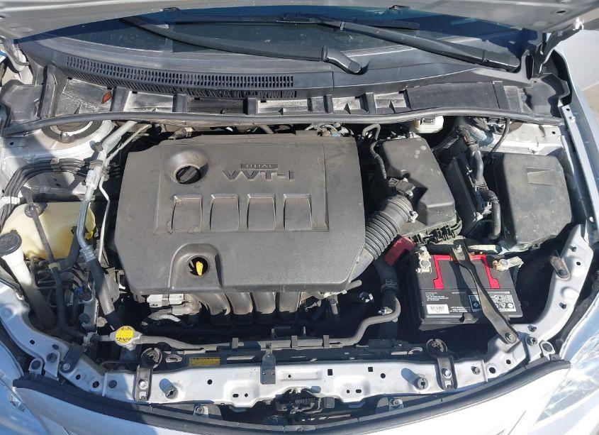 Photo 10 of 2013 Toyota Corolla LE (VIN 5YFBU4EE8DP198508)