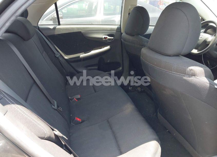 Photo 8 of 2013 Toyota Corolla S (VIN 5YFBU4EE8DP221396)