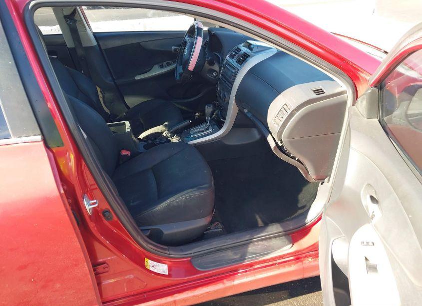 Photo 5 of 2012 Toyota Corolla S (VIN 5YFBU4EE9CP006155)