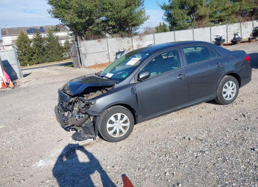 Photo 2 of 2012 Toyota Corolla L (VIN 5YFBU4EE9CP038894)