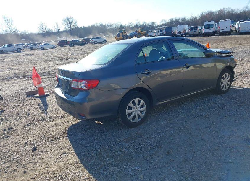 Photo 4 of 2012 Toyota Corolla L (VIN 5YFBU4EE9CP038894)