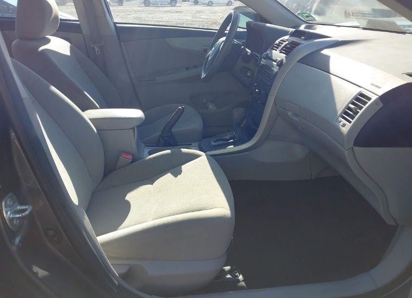 Photo 5 of 2012 Toyota Corolla L (VIN 5YFBU4EE9CP038894)