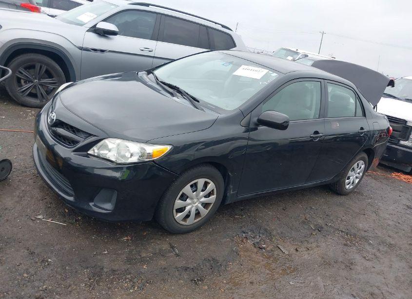 Photo 2 of 2012 Toyota Corolla L (VIN 5YFBU4EE9CP048096)