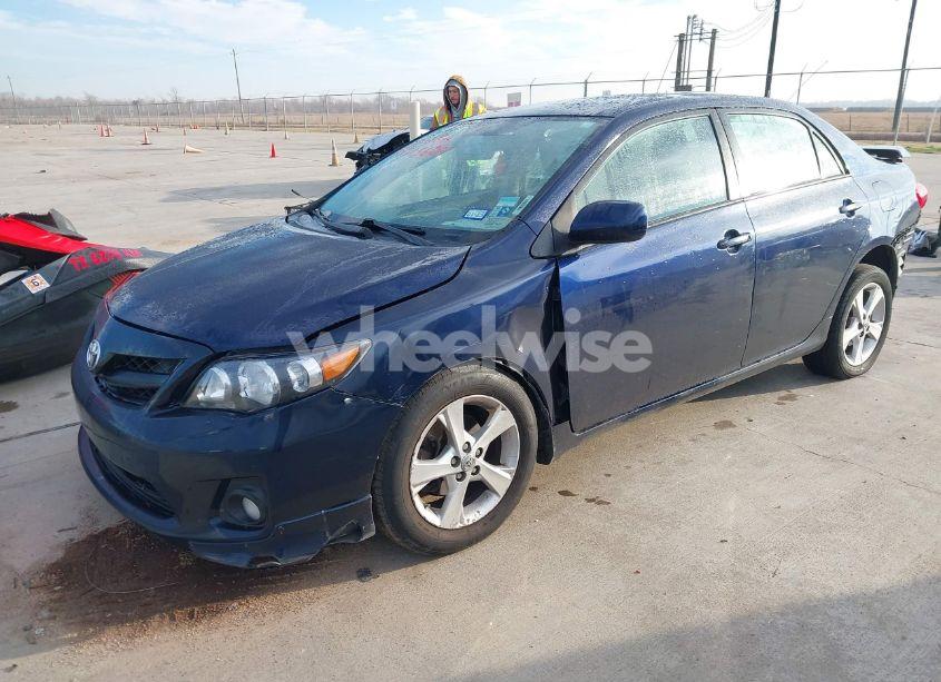 Photo 2 of 2012 Toyota Corolla S (VIN 5YFBU4EE9CP055775)