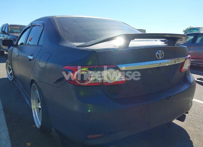 Photo 3 of 2012 Toyota Corolla LE (VIN 5YFBU4EE9CP056019)
