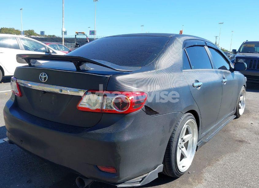 Photo 4 of 2012 Toyota Corolla LE (VIN 5YFBU4EE9CP056019)