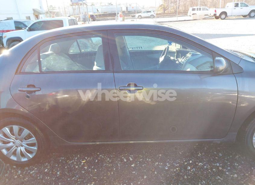 Photo 13 of 2012 Toyota Corolla LE (VIN 5YFBU4EE9CP066453)
