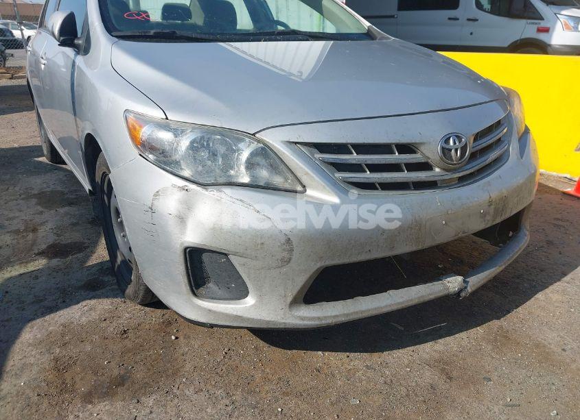 Photo 6 of 2013 Toyota Corolla LE (VIN 5YFBU4EE9DP081777)