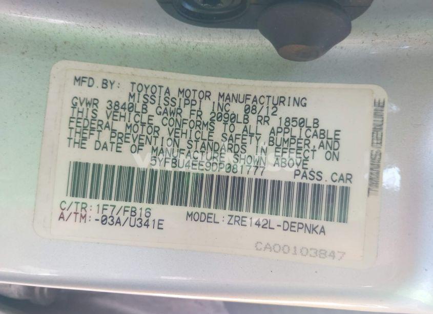 Photo 9 of 2013 Toyota Corolla LE (VIN 5YFBU4EE9DP081777)