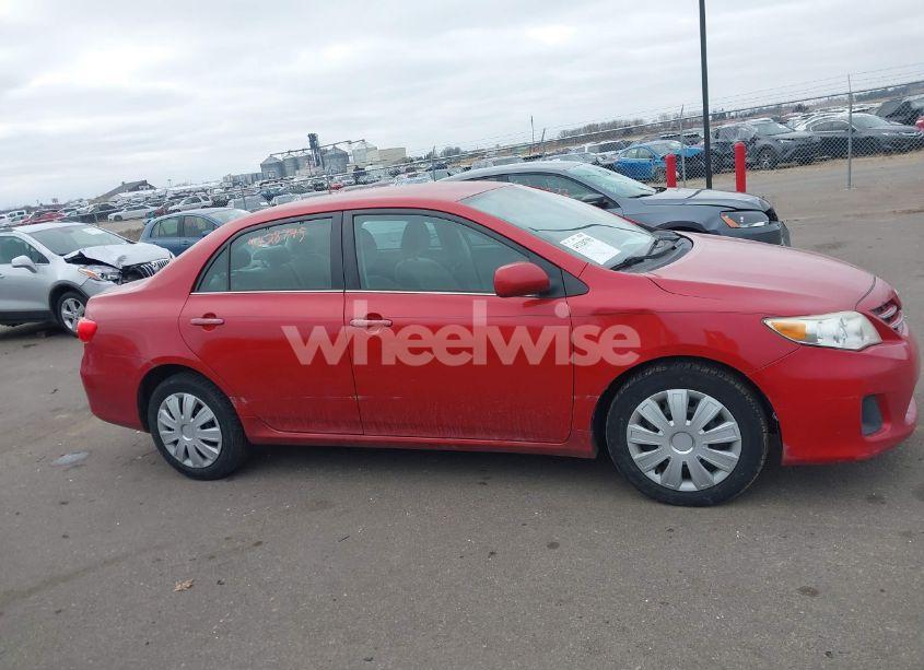 Photo 13 of 2013 Toyota Corolla LE (VIN 5YFBU4EE9DP093590)