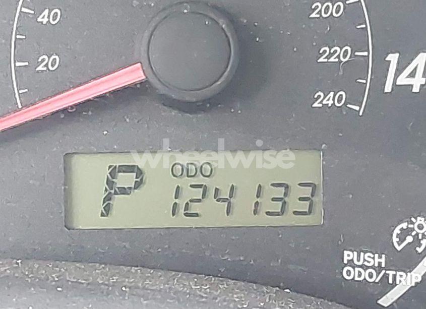 Photo 15 of 2013 Toyota Corolla LE (VIN 5YFBU4EE9DP093590)