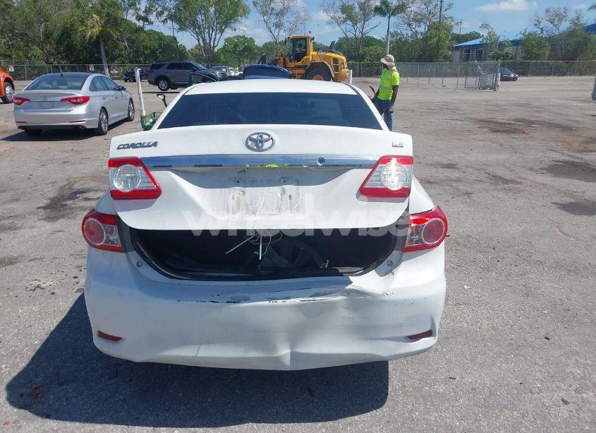 Photo 17 of 2013 Toyota Corolla LE (VIN 5YFBU4EE9DP112316)