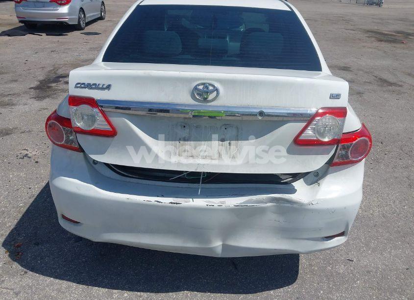 Photo 6 of 2013 Toyota Corolla LE (VIN 5YFBU4EE9DP112316)