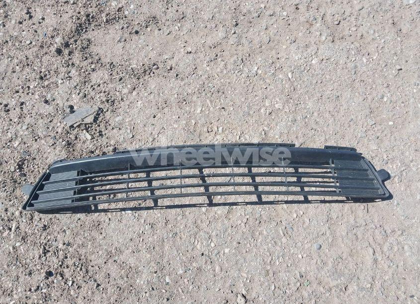 Photo 12 of 2013 Toyota Corolla LE (VIN 5YFBU4EE9DP118066)