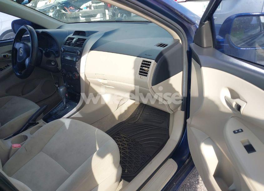 Photo 5 of 2013 Toyota Corolla L (VIN 5YFBU4EE9DP133988)