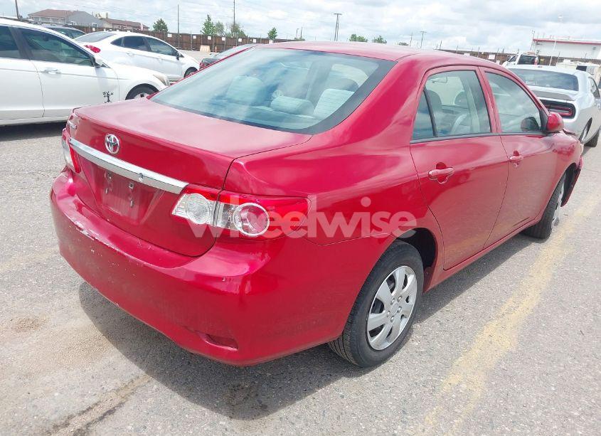 Photo 4 of 2013 Toyota Corolla L (VIN 5YFBU4EE9DP134025)