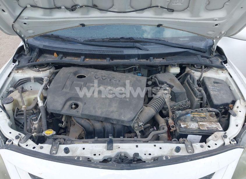 Photo 10 of 2013 Toyota Corolla S (VIN 5YFBU4EE9DP145557)